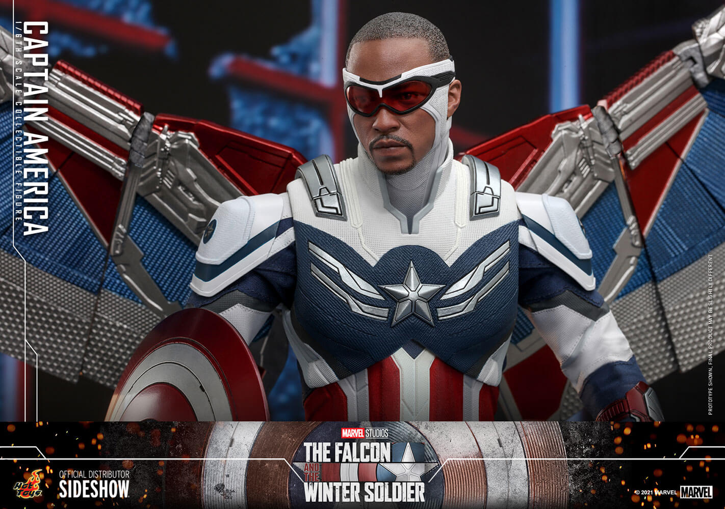 Captain America (Falcon) Sixth Scale Figure by Hot Toys 908266, view 9