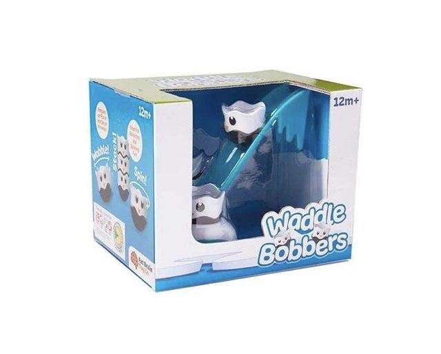 Waddle Bobbers Penguin Playset Bath Toy